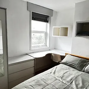 36 Park Road House Nottingham